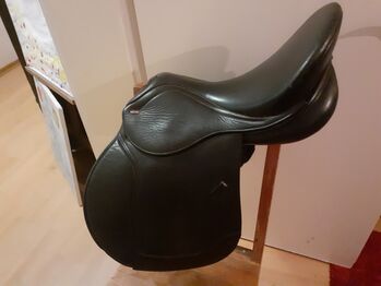 Dressursattel Tekna 17,5 Zoll Tekna Dressursattel 