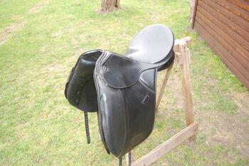 Dressursattel top gepflegt, Kieffer Wien DL, Krista, Dressage Saddle, Riepsdorf