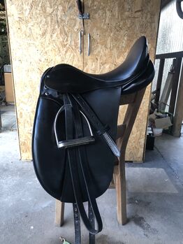 Dressursattel, Jolyne Knoben , Dressage Saddle, Wassenberg 