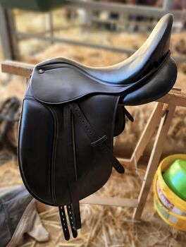 Dressursattel 17,5“, Anna, Dressursattel, Nettetal