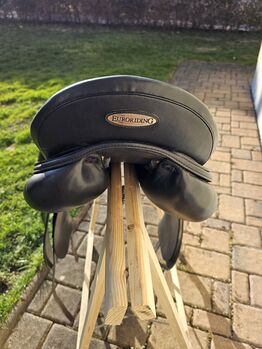 Dressursattel Emilio von Prestige Euroriding im Set Prestige Emilio