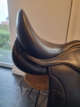 Dressursattel Ikonic