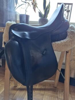 Dressursattel Kieffer Ulla Salzgeber, Kieffer Ulla Salzgeber, Nadine Rainisch , Fellsattel, Herten 