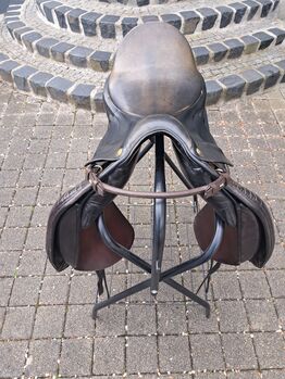 Dressursattel La Belle 17 Zoll, La Belle Suisse, Rolf Schäfer, Dressage Saddle, Wiesloch