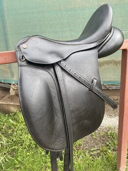 Dressage Saddle Massimo Dressage II Massimo Dressage II