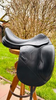 Dressursattel Prestige X Breath 18/33 Schwarz/Creme, Prestige  X Breath D , Sandra H , Dressursattel, Bad Aibling