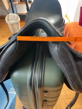 Dressursattel, schwarz, My Green Horse, sehr guter Zustand My Green Horse Celebration Dressur 