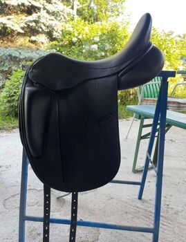 Dressursattel 17,5 Zoll - DRM - Neu gebraucht, DRM, Jacqueline Haller, Dressage Saddle