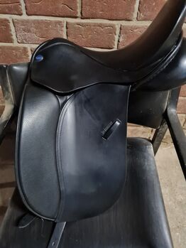 Dressursattel Euroriding Diamant, Euroriding  Diamant Spring Tree, Nicole, Dressage Saddle, Mönchengladbach