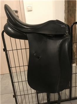 Dressursattel, Euroriding Jade, Klein ja queline, Dressage Saddle, Teschendorf