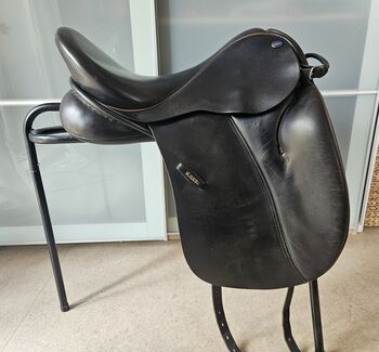 Dressursattel Euroriding Luxor, 17,5", Euroriding Luxor, Stephanie Maria-Anna , Dressage Saddle, Augsburg 