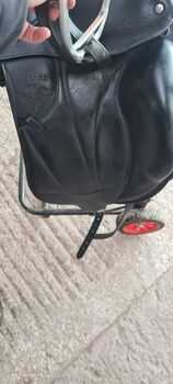 Dressage saddle Volatile  Aladeal 