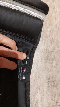 Dressurschabracke schwarz full PE AZZURE 