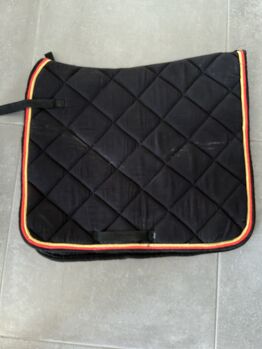 Schabracke Dressur Deutschland Design schwarz