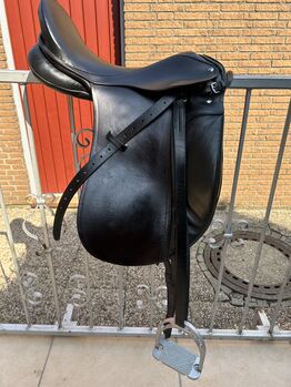 Dressur Sattel 17,5 KW, Loesdau, Nina, Dressage Saddle, Selm