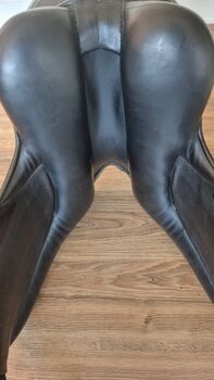 Dressursattel 17 Zoll Verkauf/Tausch gegen 16,5 Max Benz Master