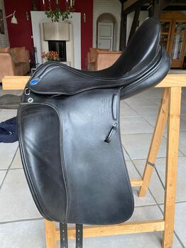 Dressursattel, Emilo D by Prestige für Euroriding, schwarz 33/17, Prestige / Euroriding Emilio D by Prestige, Birgit Brauchitsch , Dressage Saddle, Kröppelshagen-Fahrendorf