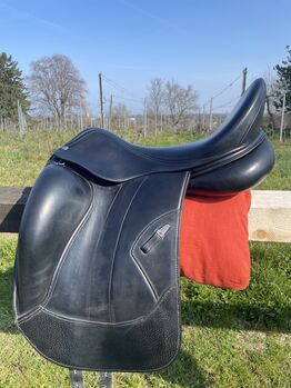Dressursattle Equipe/Kalifornia 17,5 Equipe  Kalifornia (Carbon)