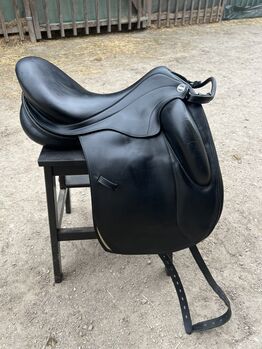 Dressursattel Erre plus 17 Zoll 32 Freestyle, Erre plus  Freestyle , Jana Kölblinger , Dressage Saddle, Wien