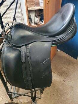 Dressursattel Erreplus Adelinde 18" SL, Erreplus  Adelinde , Stefanie , Dressage Saddle, Bedburg