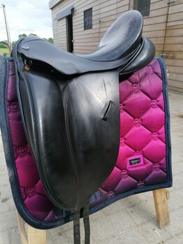 Dressursattel, Euroriding  Diamant Spring Tree flexibel points , Melanie , Dressage Saddle, Kettenis