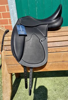 Dressursattel Euroriding Romulus 17,5 weit, Euroriding  Romulus DS, Sunibo, Dressage Saddle, Bad Gandersheim