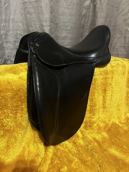 Pony Dressursattel 17,5‘‘, Raya Magnus, Dressage Saddle, Berlin