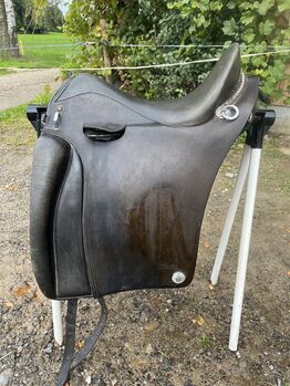 Dressursattel von Zaldi zu verkaufen, Zaldi Lusitanus, Leibundgut Andrea, Dressage Saddle, Sins