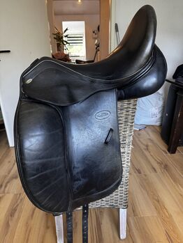 Dressursattel Kentaur Ithaka 17,5 Zoll, Kentaur Ithaka , Fynn, Dressage Saddle, Goch 