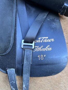 Dressursattel - Kentaur Ithaka (Kammerweite 4, Sitzfläche 18) KenTaur  Ithaka