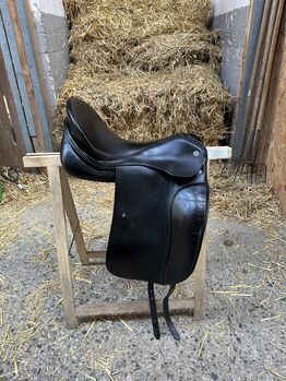 Dressursattel Schumacher Profi Dynamic E, Schumacher  Profi Dynamic E, Lisanne Haarhoff, Dressage Saddle, Münster 