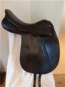 Dressursattel Stübben Avalon, 30er Kammer, 17,5 ", Stübben Avalon, Isabelle Wortmann, Dressage Saddle, Hamm