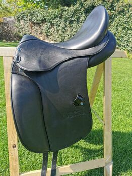 Dressursattel Stübben Virginia 17,5", Ortweite 29, Stübben Virginia, Sabrina, Dressage Saddle, Moers