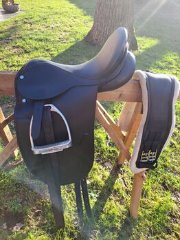 Dressursattel Schwarz, Insa, Dressage Saddle, Martfeld 