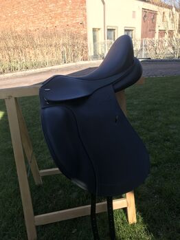 Dressursattel Tekna 17.5“, Tekna, Patricia, Dressage Saddle, Kalbe Milde