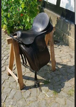 Verkaufe Dressur sattel, Höpfner  Dressage F, Yvonne, Dressage Saddle, Goslar