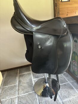 Dt.Saddlery Dressursattel 18“ Dt.Saddlery