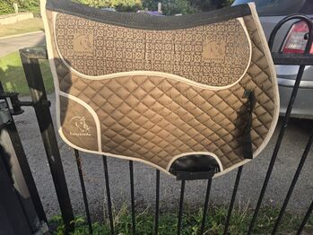 Easitrek anti slip saddle pad size large Easy trek Anti slip pad 