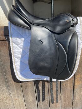 Eichhorn Sattelprofi Advantage 17,5“ *Polster neu*Versand kostenlos Sattelprofi Eichhorn Advantage
