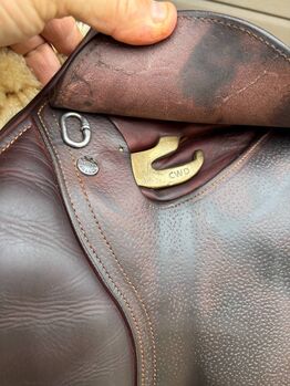 ✨ Eleganter 17” CWD Ledersattel – Sportlich, leicht & leistungsstark ✨ CWD CWD