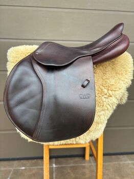 ✨ Eleganter 17” CWD Ledersattel – Sportlich, leicht & leistungsstark ✨, CWD CWD, Rani, Jumping Saddle, Berlin