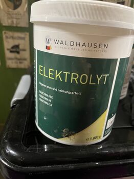 Elektrolyte Pferd, Waldhausen, Clara Lozinsek, Pferdefutter, Graz,08.Bez.:Sankt Peter