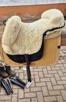 Engel Fellsattel WB, Engel, Sarah, Dressage Pads, Speicher