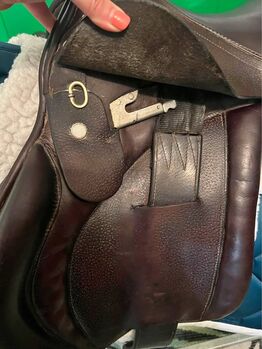 English Saddle