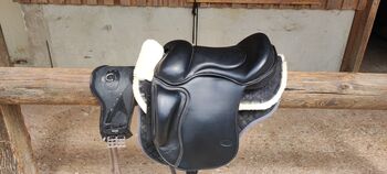 Neuwertiges Eques Sattelkissen, Eques, Christiane , Treeless Saddle, Schadendorf