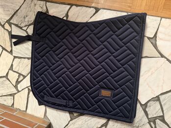 Equestian Stockholm- NEU Equestian Stockholm 