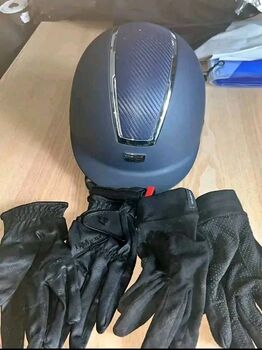 Equestrian accessories
