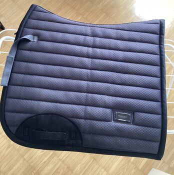 Equestrian Stockholm Dressurschabracke grau Mesh Equestrian Stockholm
