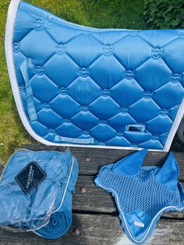 Equestrian Stockholm Parisian Blue Set, Equestrian Stockholm  Parisian Blue , Holl, Dressage Pads, Essen