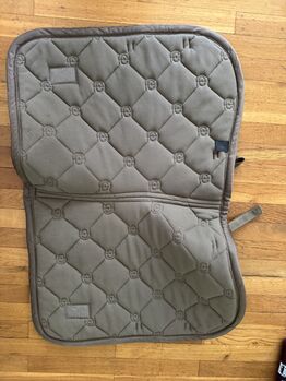 Equestrian Stockholm Satteldecke Equestrian Stockholm 